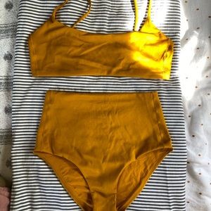 LOF Pool Days Top in 24k gold - XL